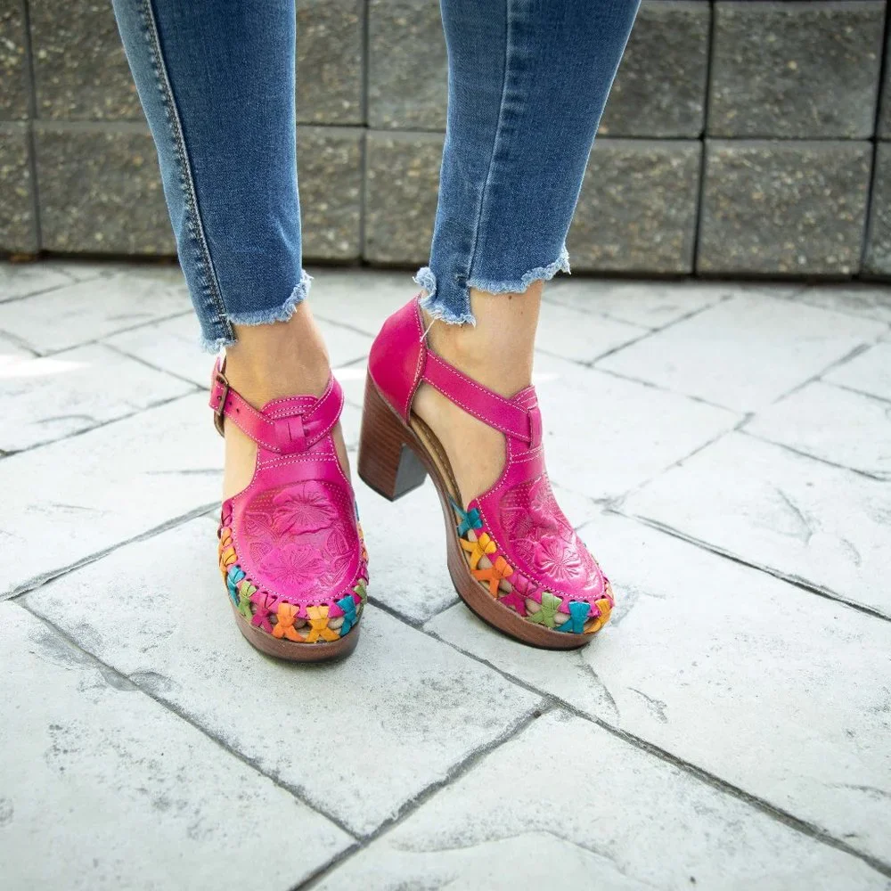 Handmade Ethnic Mexican shoes - Picture 4 of 10